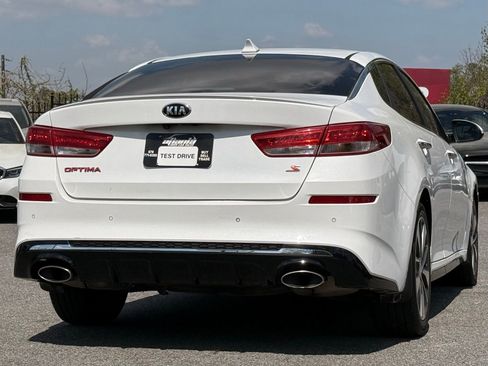 Used 2019 Kia Optima S FWD image 5