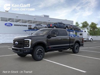New 2026 Ford F350 Platinum w/ Tremor Off-Road Package