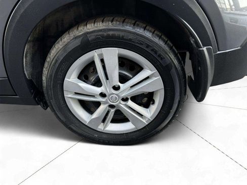 Used 2020 Nissan Kicks S image 52