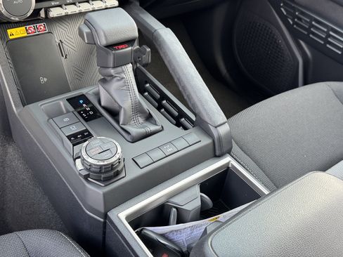 New 2026 Toyota 4Runner TRD Off-Road AWD/4WD image 19