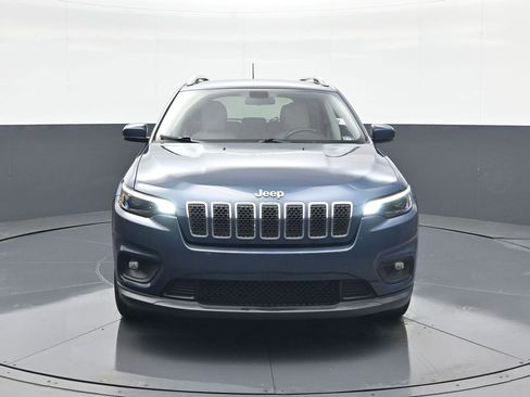 Used 2020 Jeep Cherokee Latitude Plus w/ Cold Weather Group image 2