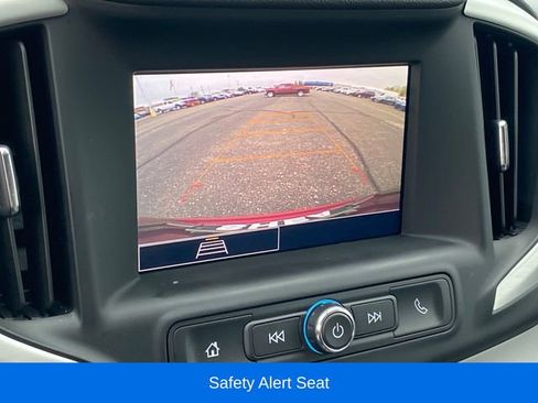 Certified 2023 GMC Terrain SLE w/ Driver Convenience Package AWD/4WD image 11