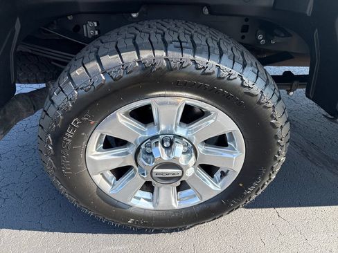 Used 2020 Ford F350 Platinum AWD/4WD image 30