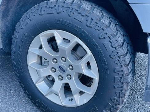 Used 2023 Ford F150 XLT image 10