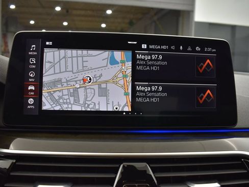 Used 2021 BMW 540i w/ M Sport Package RWD image 8