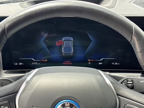 Used 2024 BMW i4 xDrive40i image 16