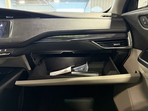 Used 2019 Cadillac XT4 Luxury image 24