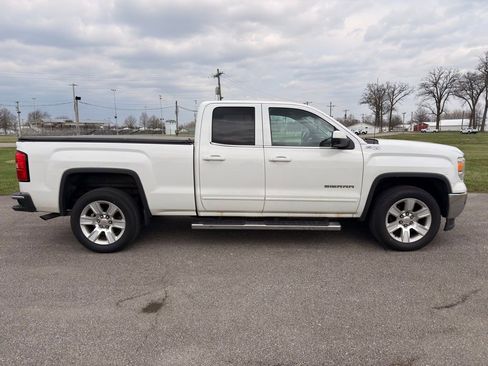 Used 2015 GMC Sierra 1500 SLE w/ SLE Value Package image 4
