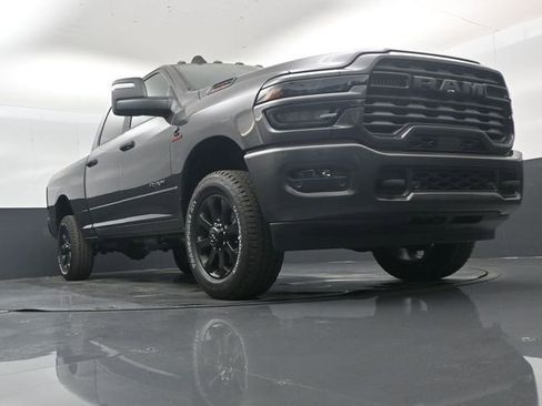New 2026 RAM 2500 Big Horn AWD/4WD image 42