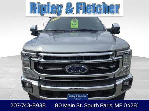 Used 2020 Ford F350 Lariat w/ Lariat Value Package AWD/4WD image 3