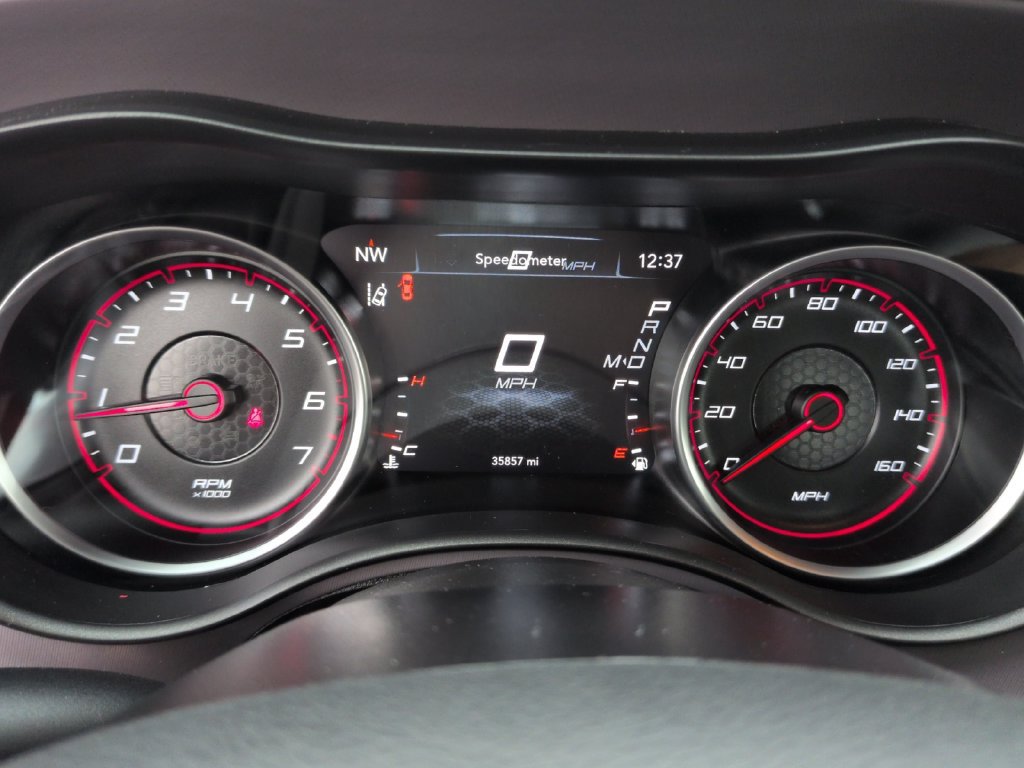 Used 2023 Dodge Charger R/T w/ Plus Group RWD image 21