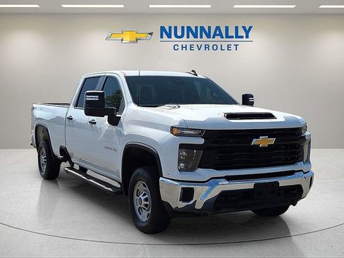 Used 2024 Chevrolet Silverado 2500 W/T w/ WT Convenience Package AWD/4WD image 7