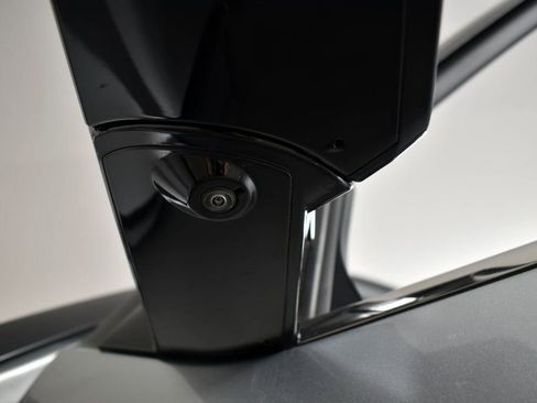 Used 2024 Toyota Sequoia Capstone image 9