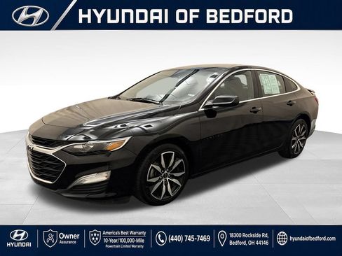 Used 2022 Chevrolet Malibu RS FWD image 1