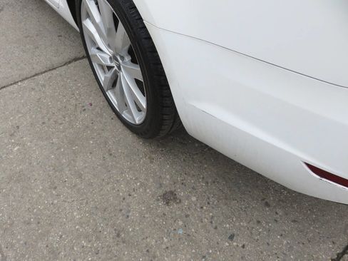 Used 2017 Audi A4 2.0T Ultra Premium w/ Convenience Package image 34