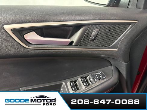 Certified 2024 Ford Edge SEL AWD/4WD image 9