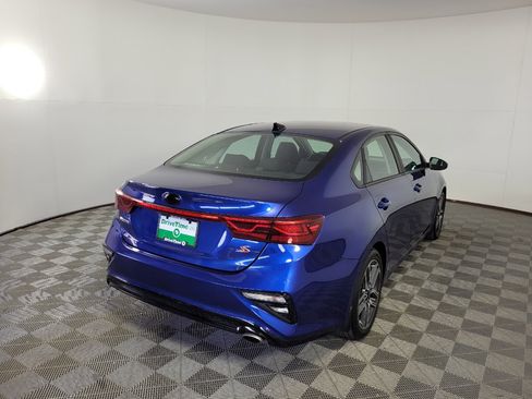 Used 2019 Kia Forte S w/ S Premium Package FWD image 9