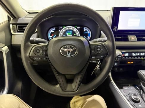 Certified 2024 Toyota RAV4 LE AWD/4WD image 16