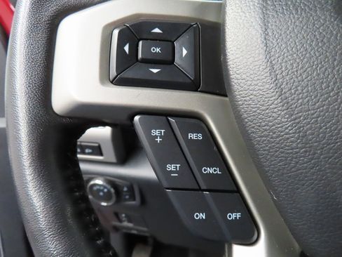 Used 2022 Ford F350 Lariat image 51