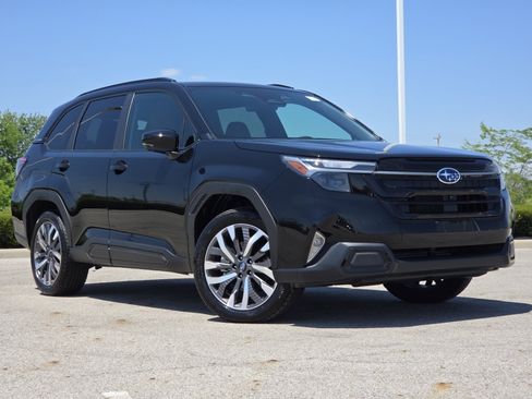 Used 2026 Subaru Forester Touring AWD/4WD image 2