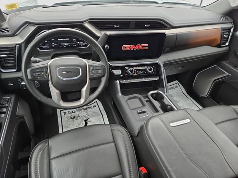 Certified 2024 GMC Sierra 2500 Denali w/ Denali Reserve Package image 11