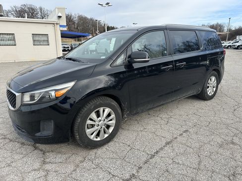 Used 2016 Kia Sedona LX w/ Option Group 020 image 3
