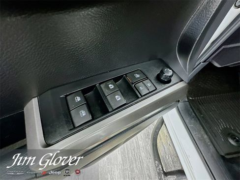 Used 2023 Toyota Tacoma 4x4 Double Cab image 20