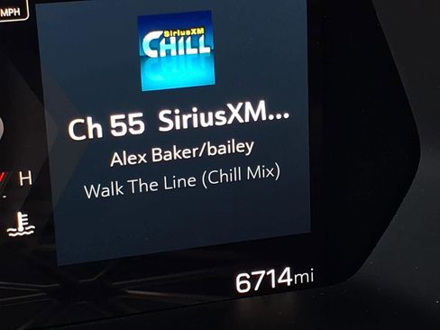 Used 2024 GMC Canyon AT4 w/ AT4 Premium Package image 36