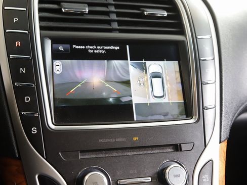 Used 2016 Lincoln MKX Reserve w/ Luxury Package image 19