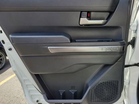 Used 2024 Toyota Tacoma TRD Off-Road AWD/4WD image 18