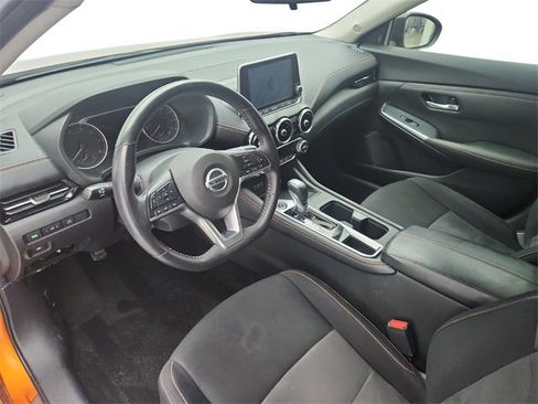 Used 2020 Nissan Sentra SR w/ Trunk Package image 9