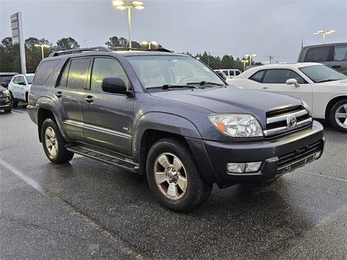 Used 2005 Toyota 4Runner Sport image 2