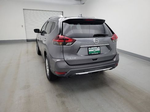 Used 2019 Nissan Rogue SV FWD image 6
