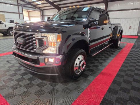 Used 2020 Ford F450 Lariat w/ Lariat Value Package image 21
