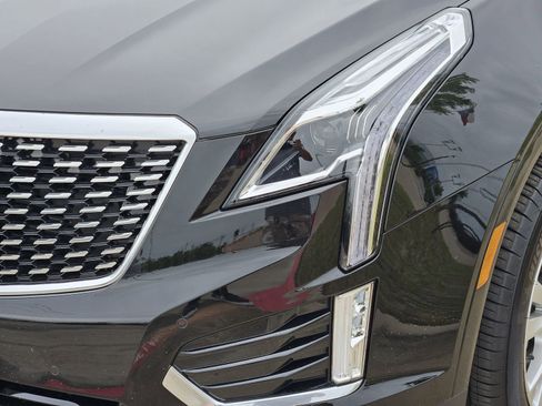 New 2026 Cadillac XT5 Luxury FWD image 10