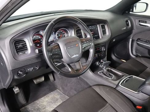 Used 2023 Dodge Charger SXT RWD image 25