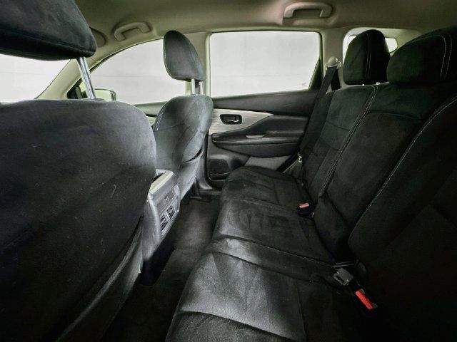 Used 2018 Nissan Murano SV FWD image 22