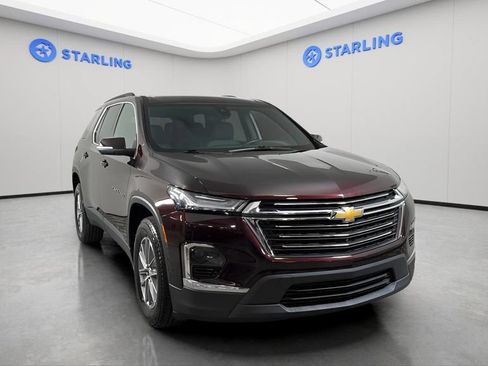 Used 2022 Chevrolet Traverse LT FWD image 14