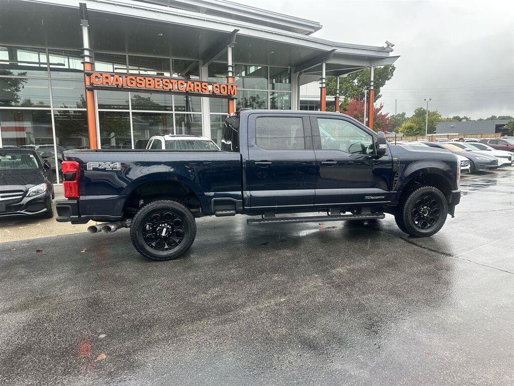 Used 2025 Ford F250 Lariat w/ Lariat Ultimate Package AWD/4WD image 2