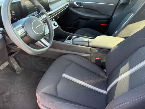 Used 2025 Hyundai Sonata SEL FWD image 14