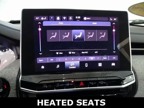 Certified 2024 Jeep Compass Latitude w/ Sun and Sound Group image 16