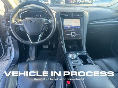 Used 2020 Ford Fusion Titanium image 10
