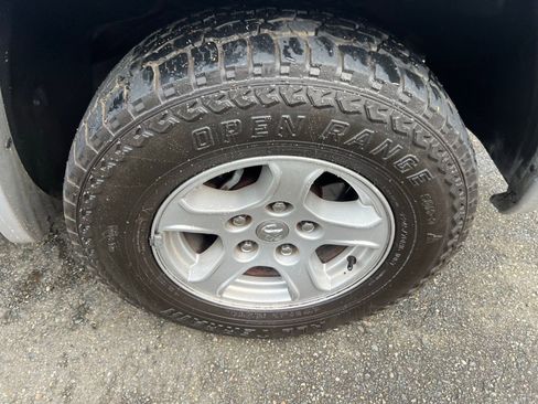 Used 2006 Dodge Dakota SLT w/ Sport Appearance Group image 14