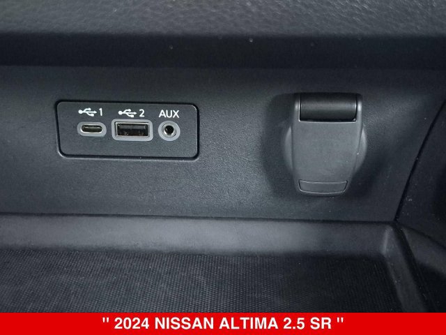 Certified 2024 Nissan Altima 2.5 SR FWD image 27