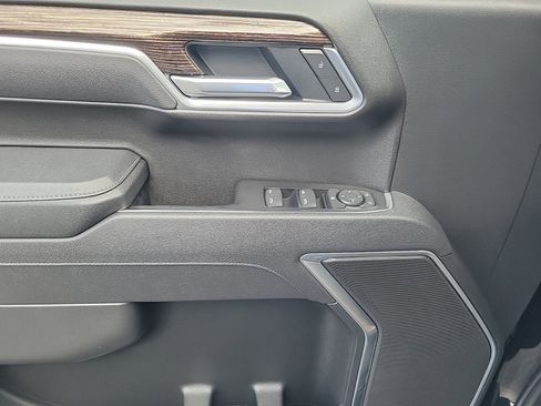 New 2026 GMC Sierra 1500 Elevation image 15