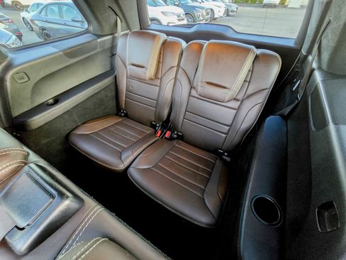 Used 2017 Mercedes-Benz GLS 63 AMG 4MATIC image 39