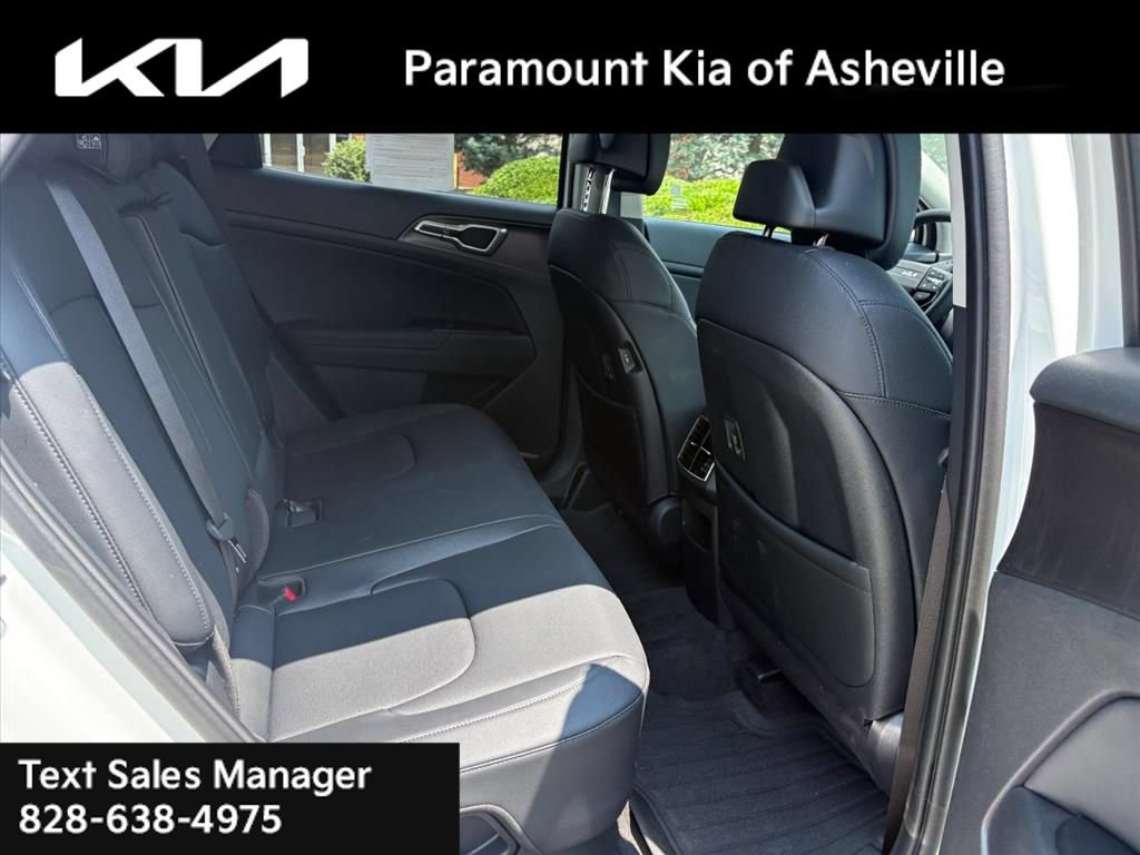 Certified 2026 Kia Sportage EX AWD/4WD image 21