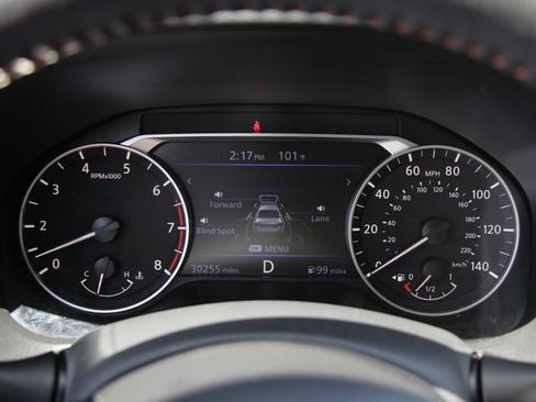 Certified 2023 Nissan Altima 2.5 SR w/ SR Premium Package FWD image 17