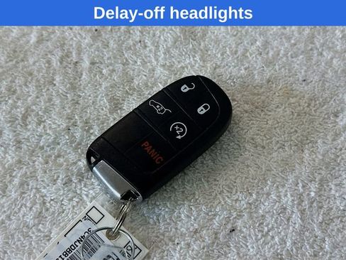 Used 2018 Jeep Compass Latitude w/ Cold Weather Group image 30