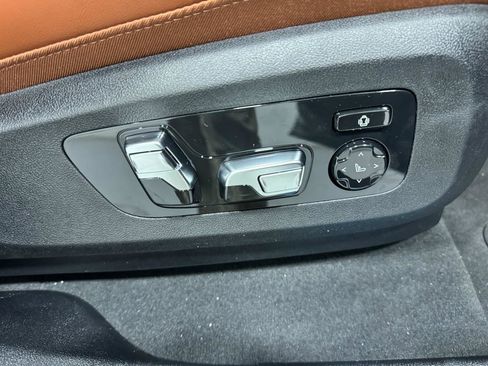 New 2026 BMW X6 M60i image 21